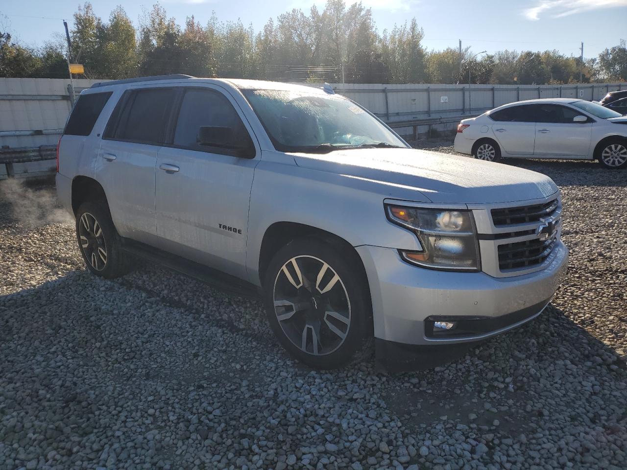 2019 Chevrolet Tahoe VIN 1GNSCBKC1KR191825 Copart auction photo, front end damage thumbnail 4