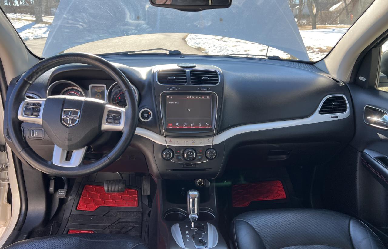 2017 Dodge Journey VIN 3C4PDDEG8HT610372 Copart auction photo, normal wear / minor dent/scratches damage thumbnail 9