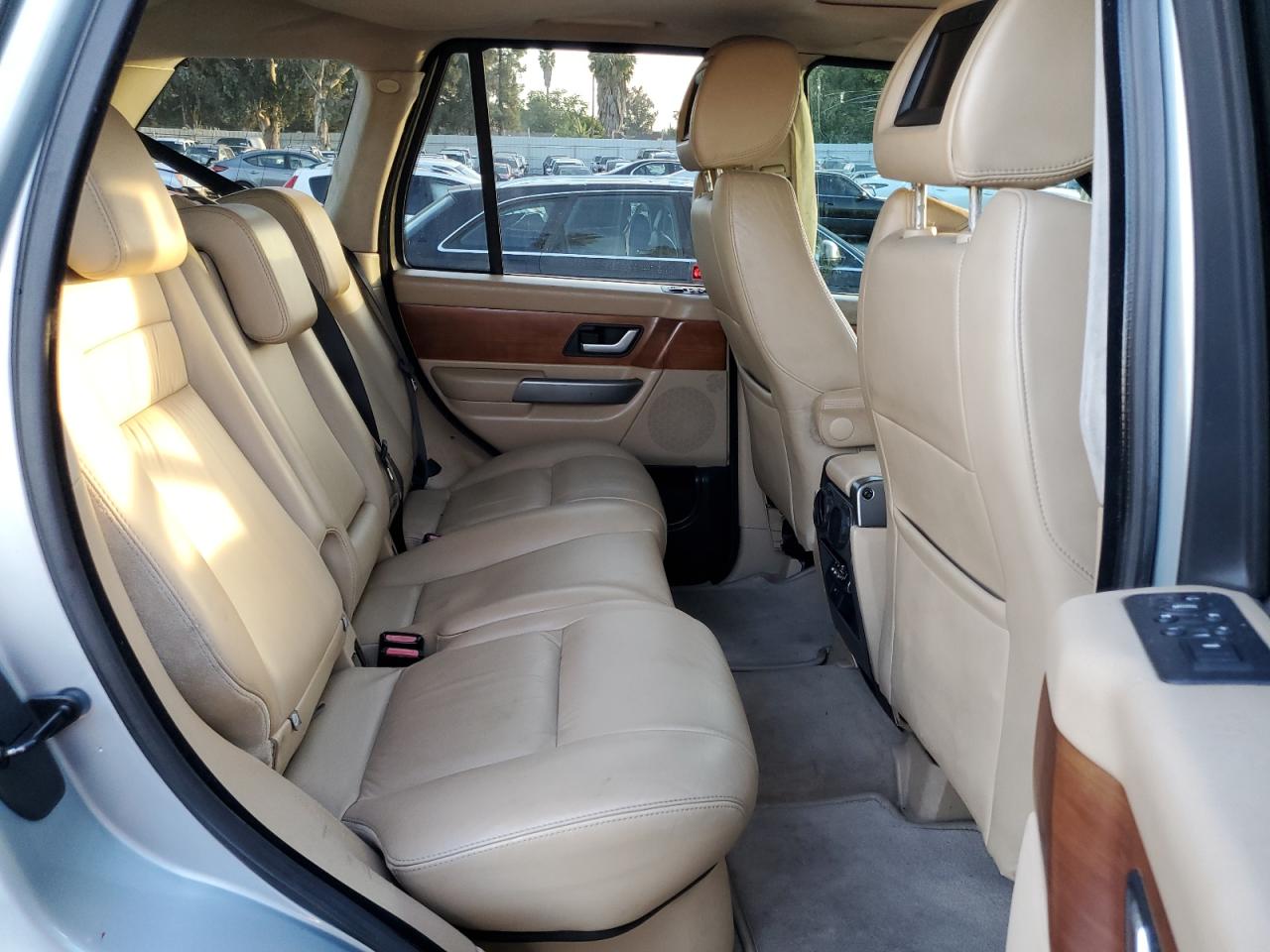 2006 Land Rover Range Rover VIN SALSF25436A921073 Copart auction photo, mechanical / minor dent/scratches damage thumbnail 11