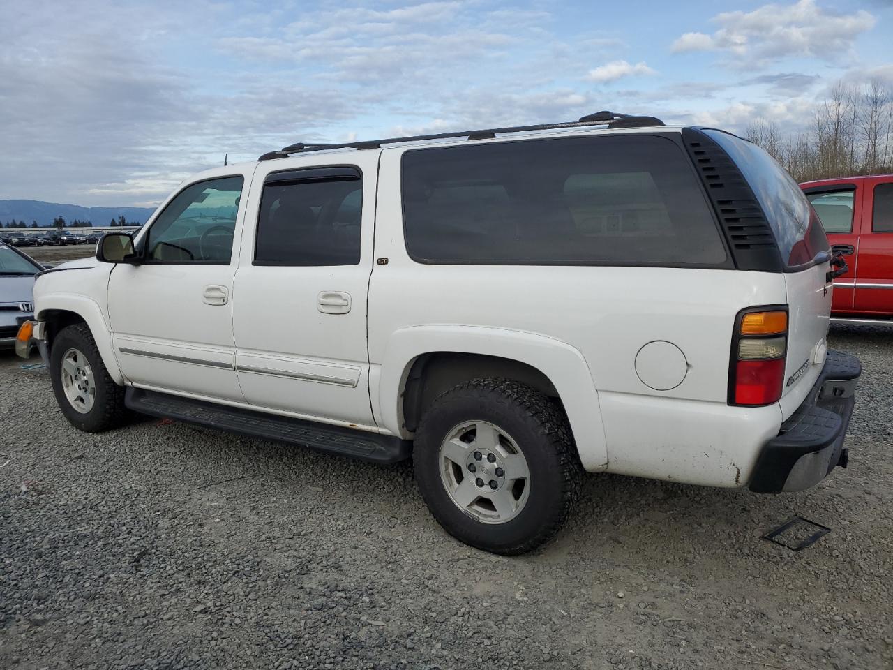 2004 Chevrolet Suburban VIN 1GNFK16Z34J278849 Copart auction photo, front end damage thumbnail 2