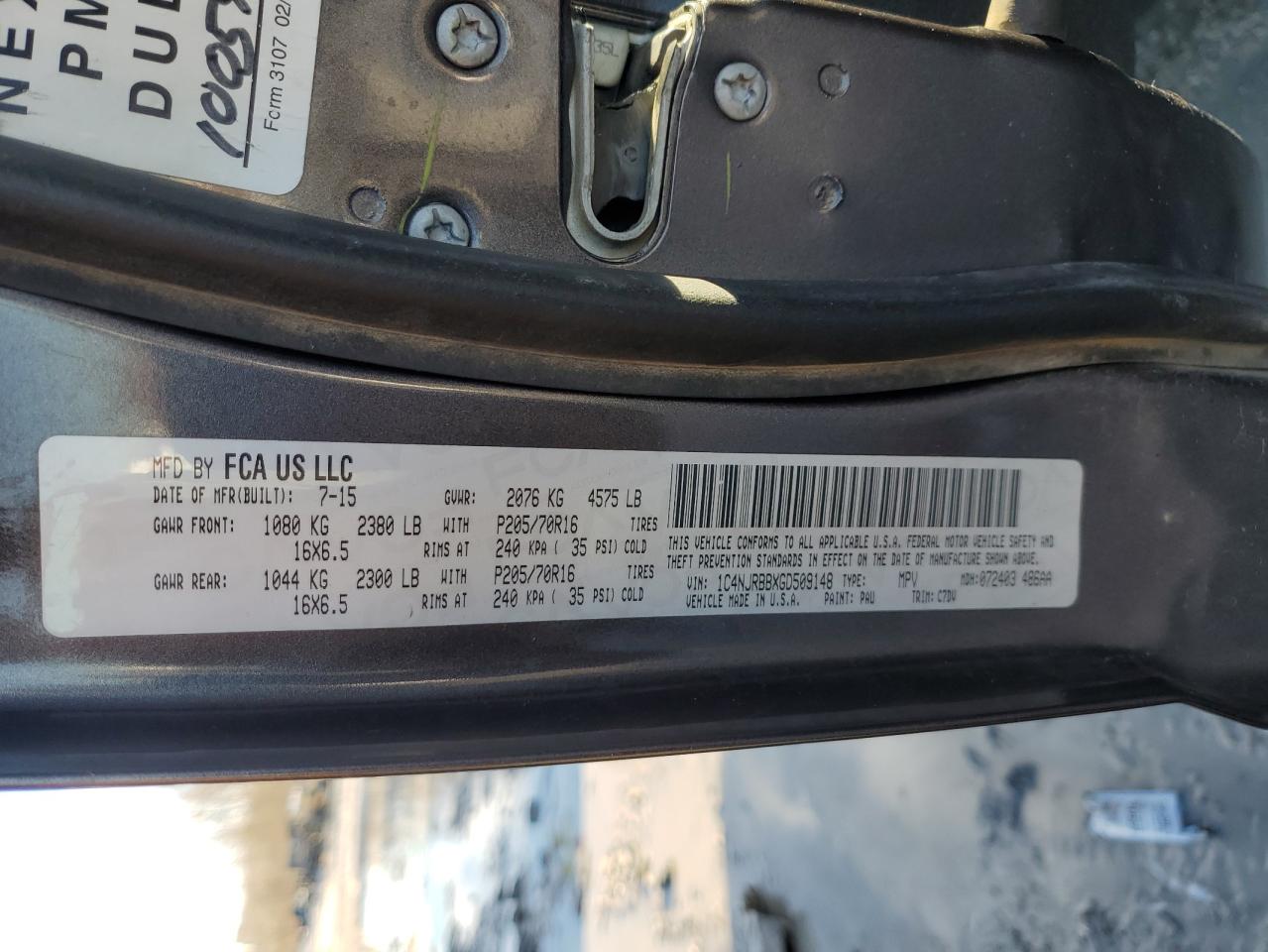 2016 Jeep Liberty (Patriot) VIN 1C4NJRBBXGD509148 Copart auction photo, front end / minor dent/scratches damage thumbnail 15