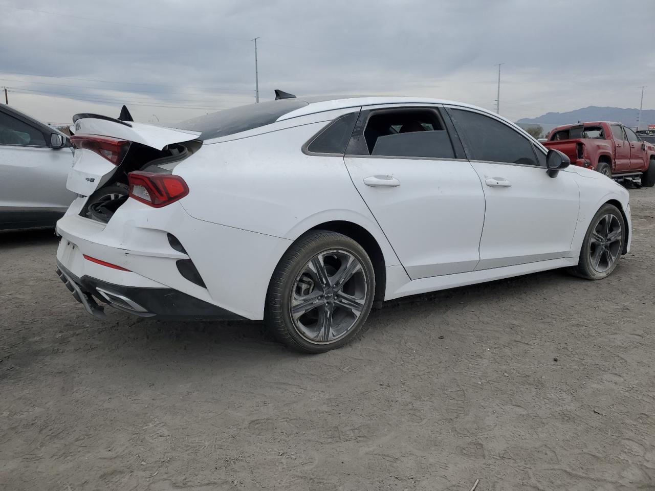 2022 KIA K5 VIN 5XXG64J26NG153086 Copart auction photo, rear end / side damage thumbnail 3