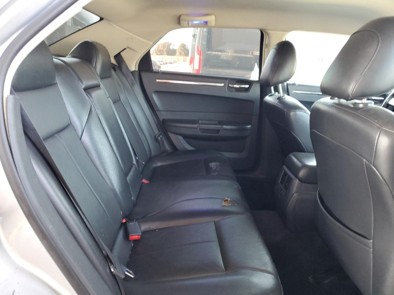 2010 Chrysler 300 VIN 2C3CA5CV5AH225207 Copart auction photo, mechanical damage thumbnail 10