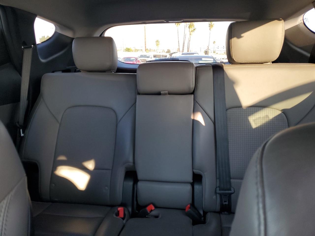 2015 Hyundai Santa Fe VIN 5XYZUDLA3FG286792 Copart auction photo, side / minor dent/scratches damage thumbnail 10
