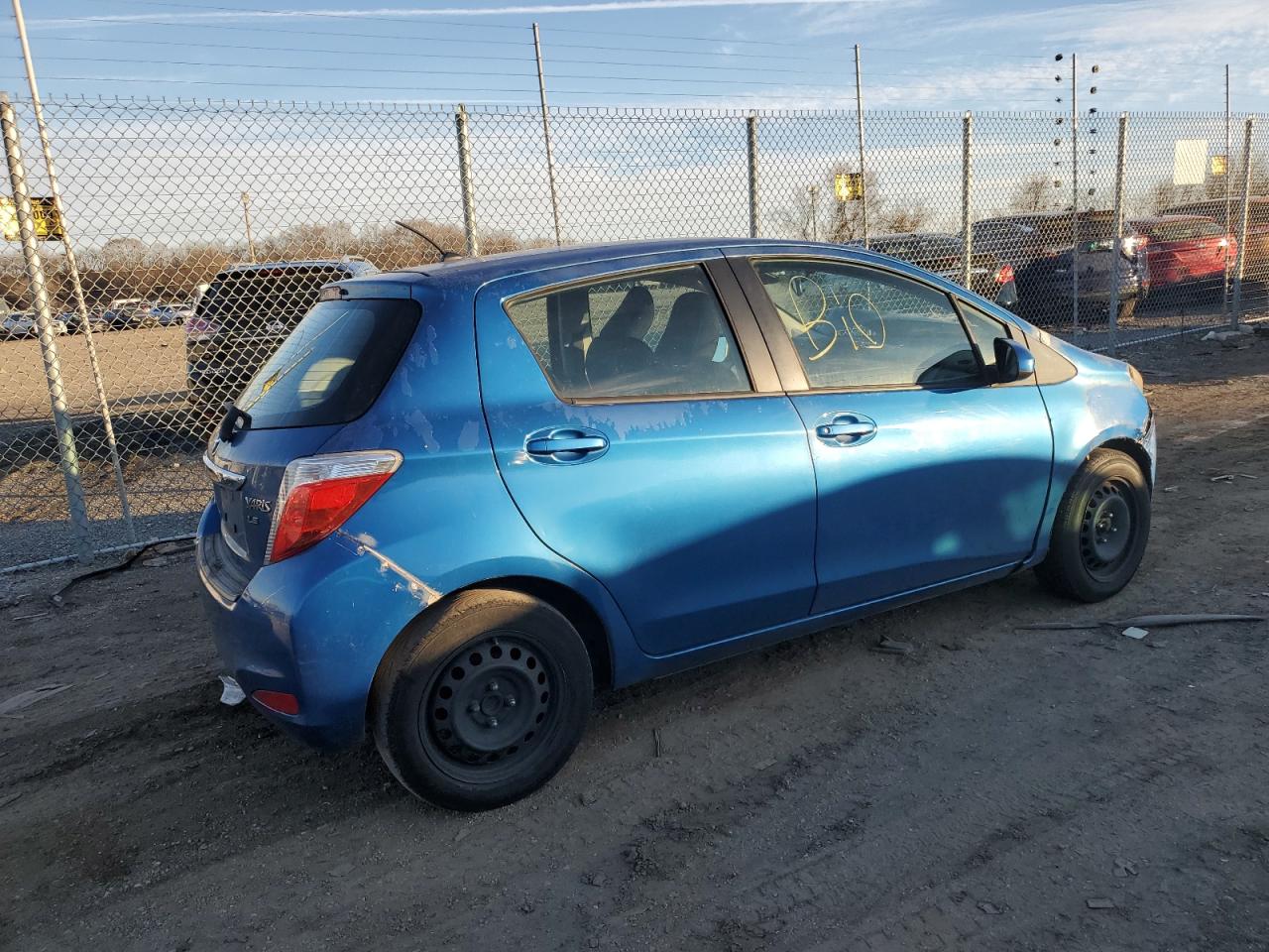 2012 Toyota Yaris VIN JTDKTUD32CD501044 Copart auction photo, front end / minor dent/scratches damage thumbnail 3
