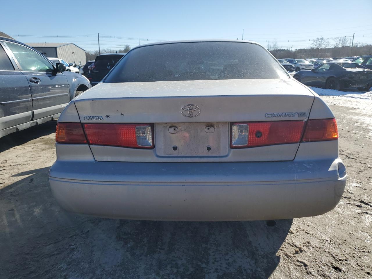 2000 Toyota Camry VIN 4T1BG22K7YU700970 Copart auction photo, side damage thumbnail 6