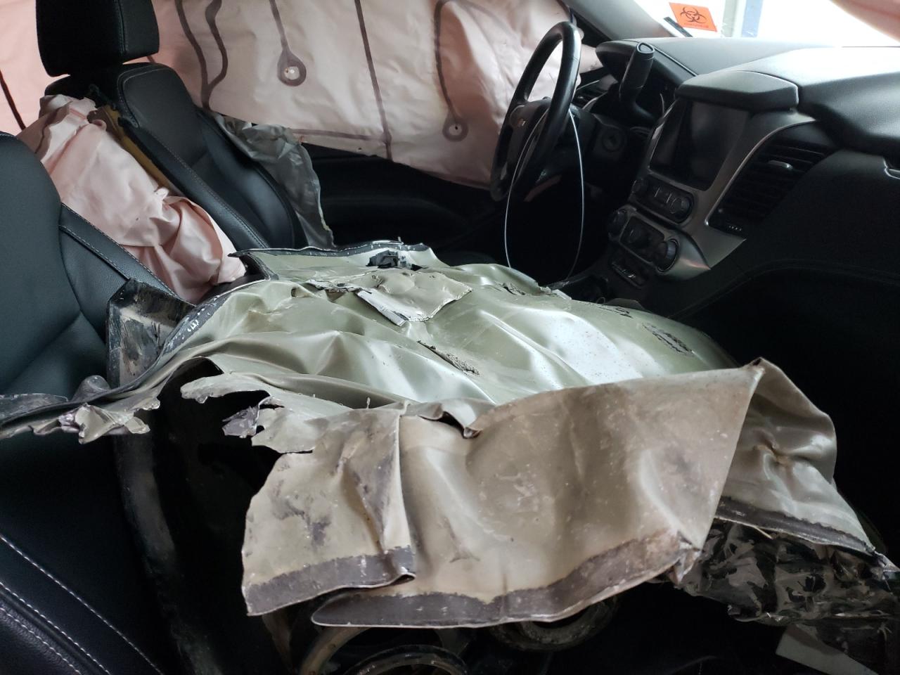 2018 Chevrolet Tahoe VIN 1GNSKAKC4JR321530 Copart auction photo, side / rear end damage thumbnail 7