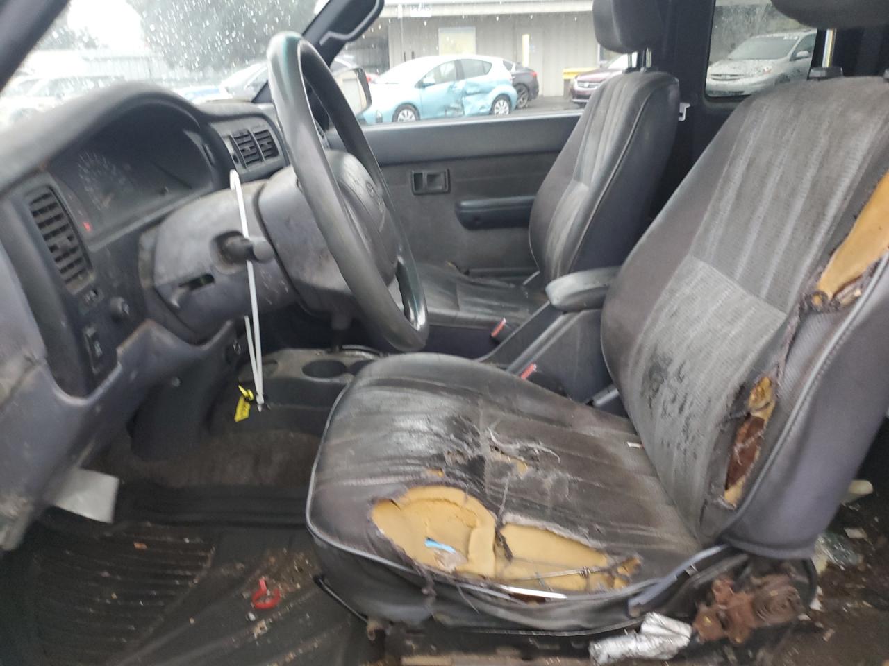1999 Toyota Tacoma VIN 4TASM92N1XZ443348 Copart auction photo, all over damage thumbnail 10