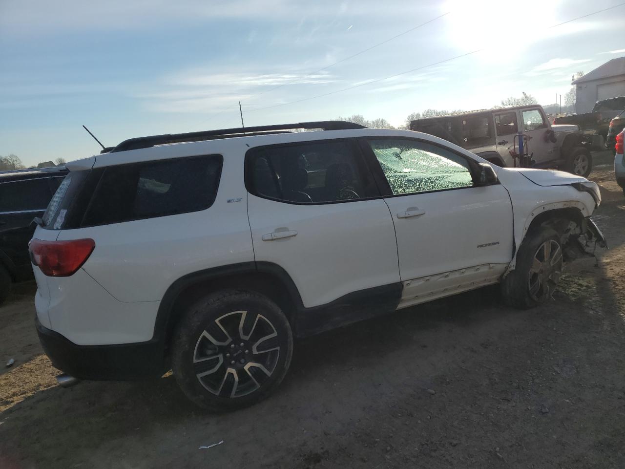 2019 GMC Acadia VIN 1GKKNMLS8KZ271597 Copart auction photo, front end / minor dent/scratches damage thumbnail 3