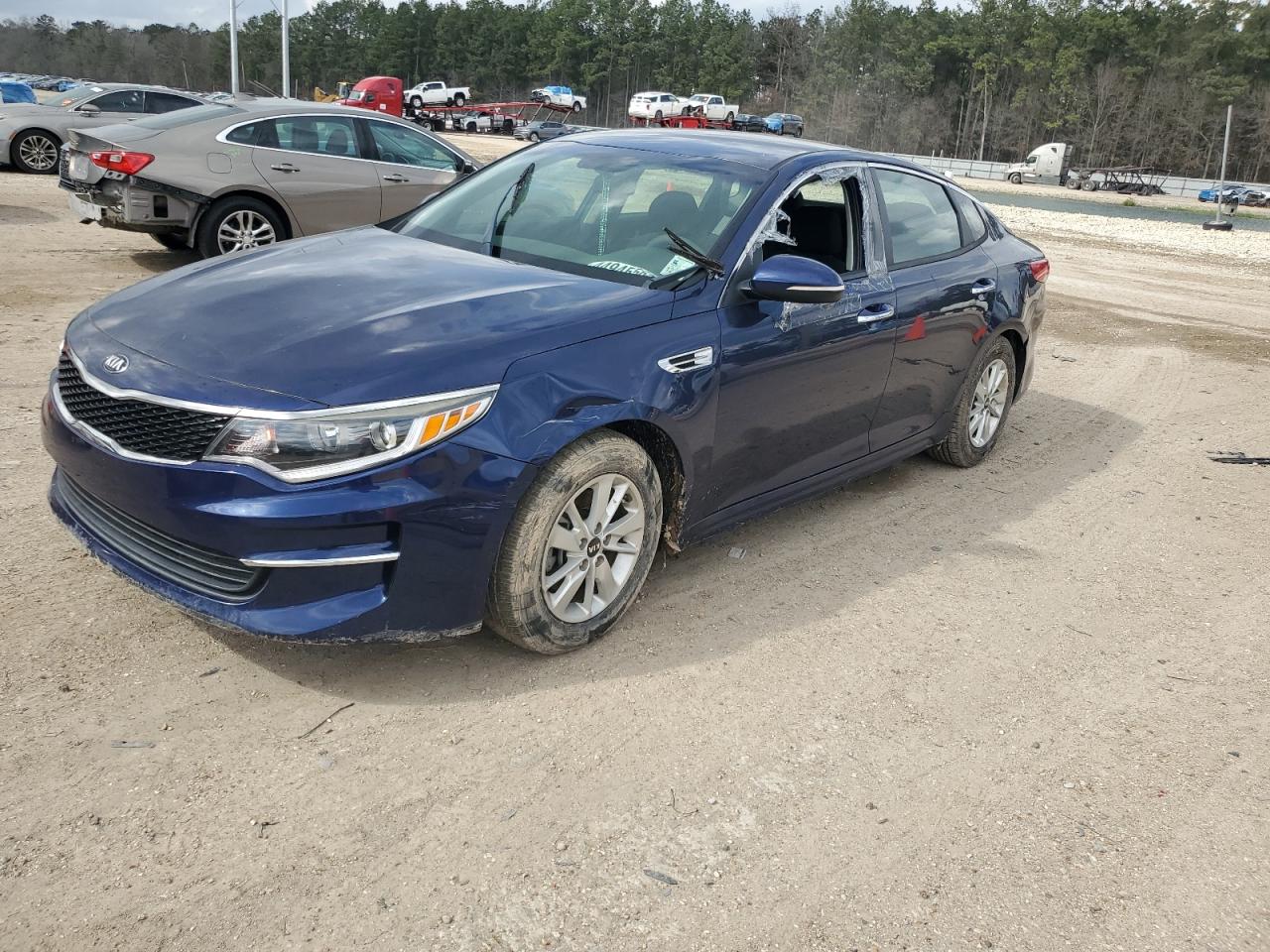 2018 KIA Optima VIN 5XXGT4L33JG230764