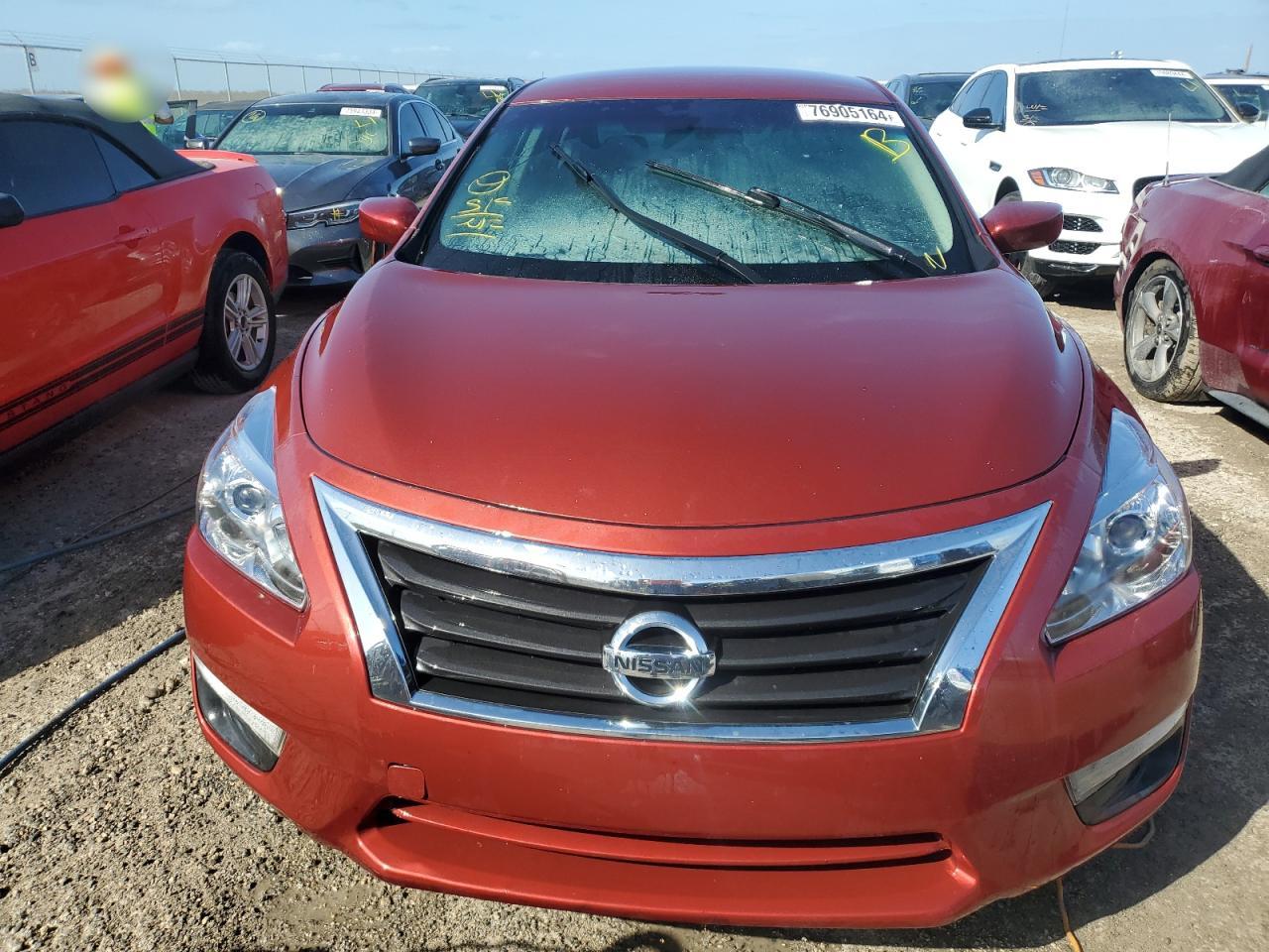 2015 Nissan Altima VIN 1N4AL3AP1FC483360 Copart auction photo, water/flood damage thumbnail 5