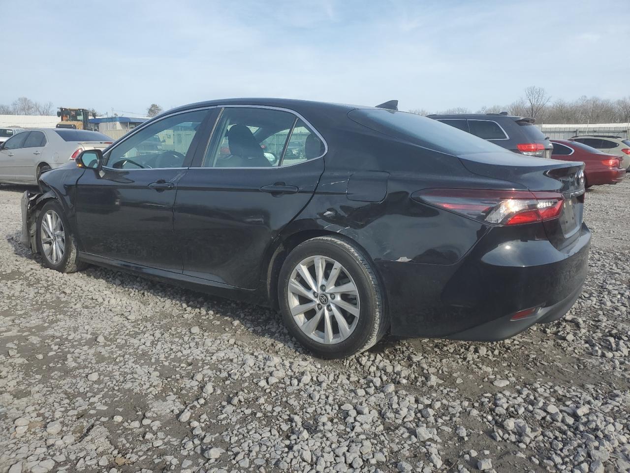 2022 Toyota Camry VIN 4T1R11AKXNU683508 Copart auction photo, front end / rear end damage thumbnail 2