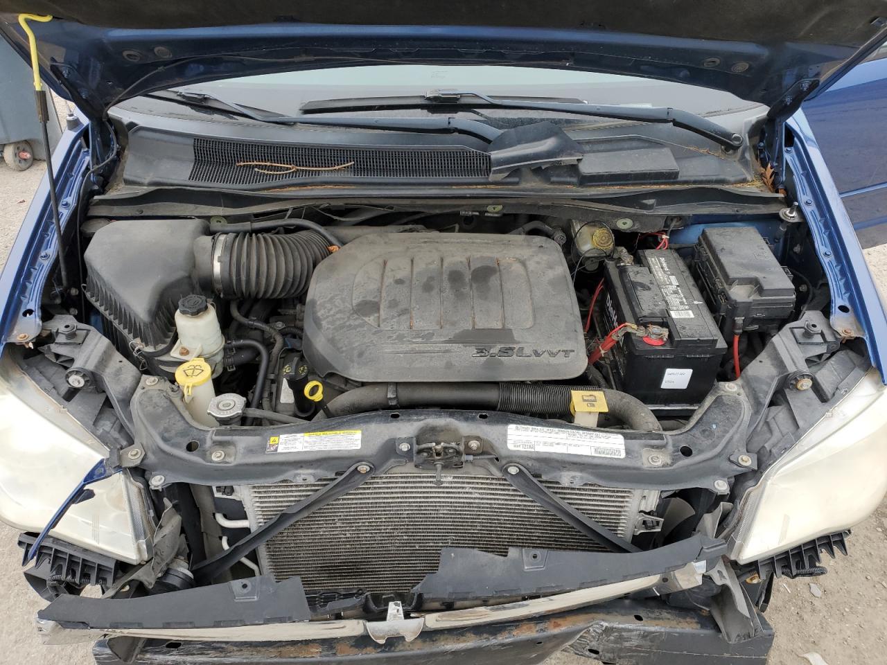 2011 Dodge Caravan VIN 2D4RN3DG4BR634280 Copart auction photo, front end damage thumbnail 12