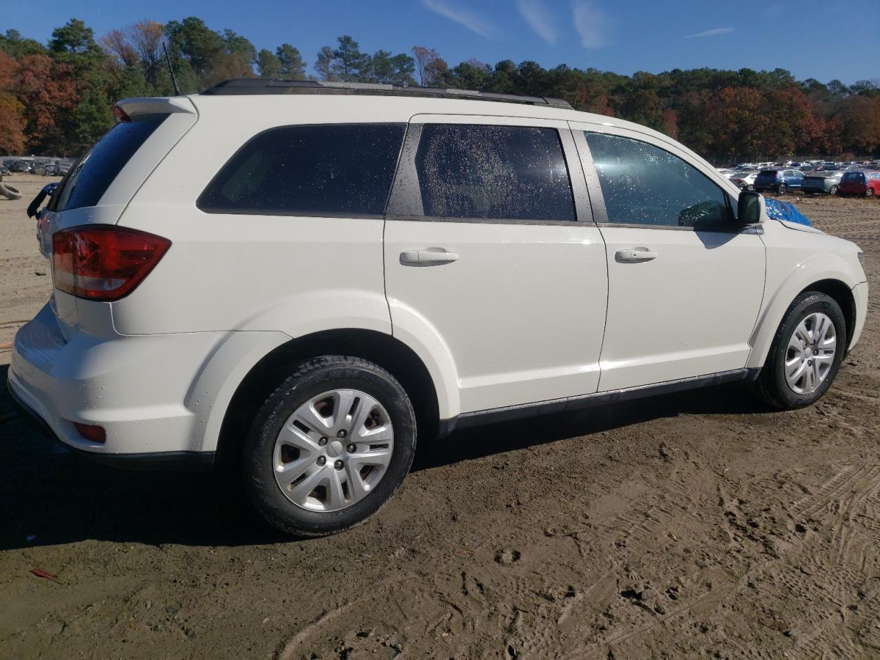 2019 Dodge Journey VIN 3C4PDCBB8KT681422 Copart auction photo, front end / rear end damage thumbnail 3