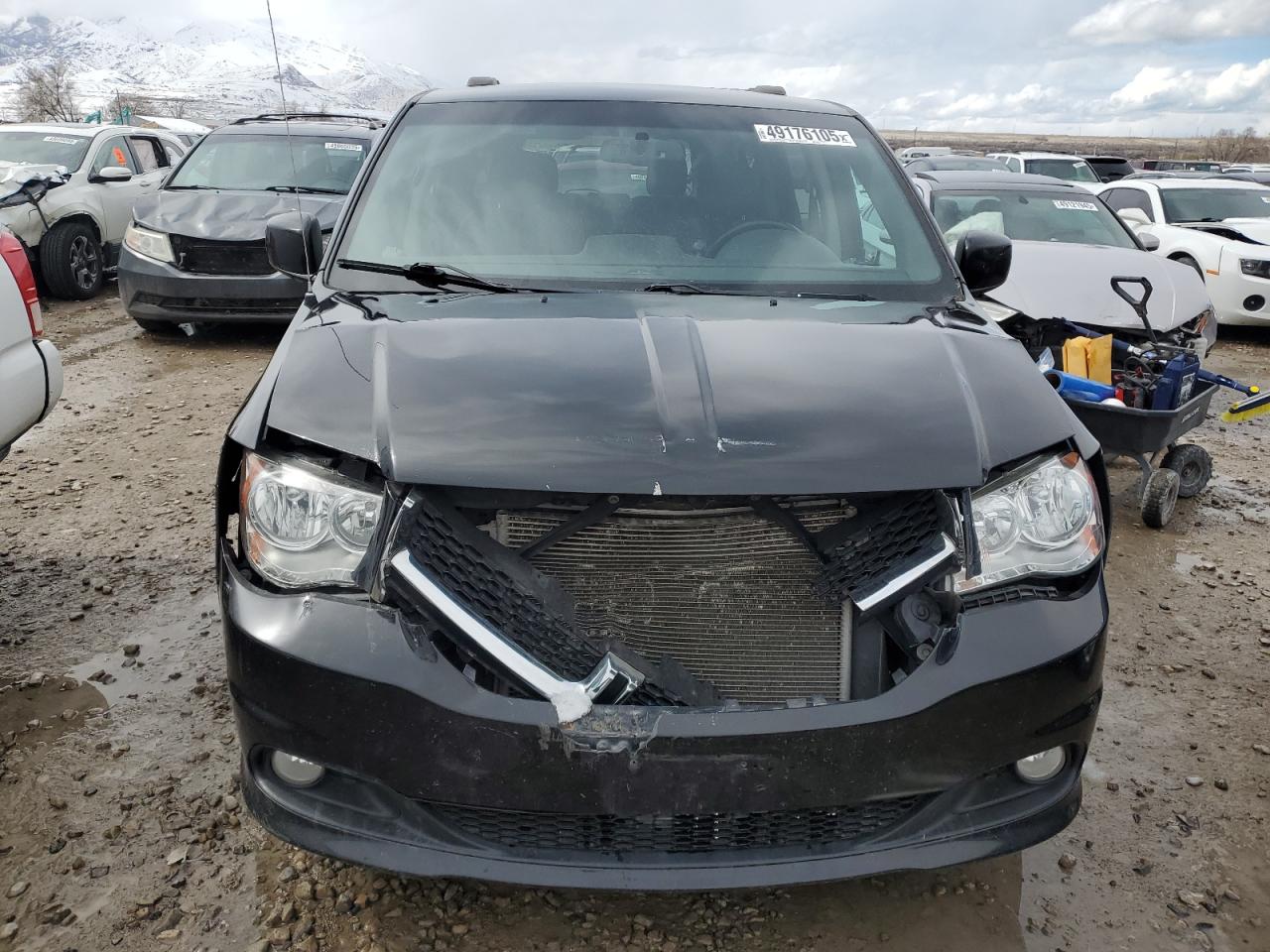2017 Dodge Caravan VIN 2C4RDGCGXHR801226 Copart auction photo, front end damage thumbnail 5