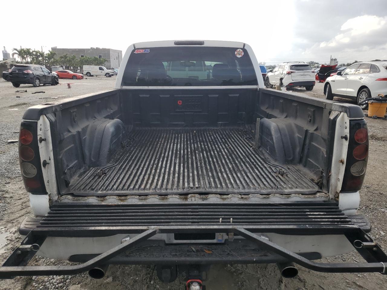 2003 GMC Sierra VIN 2GTEC19T131402800 Copart auction photo, front end damage thumbnail 6