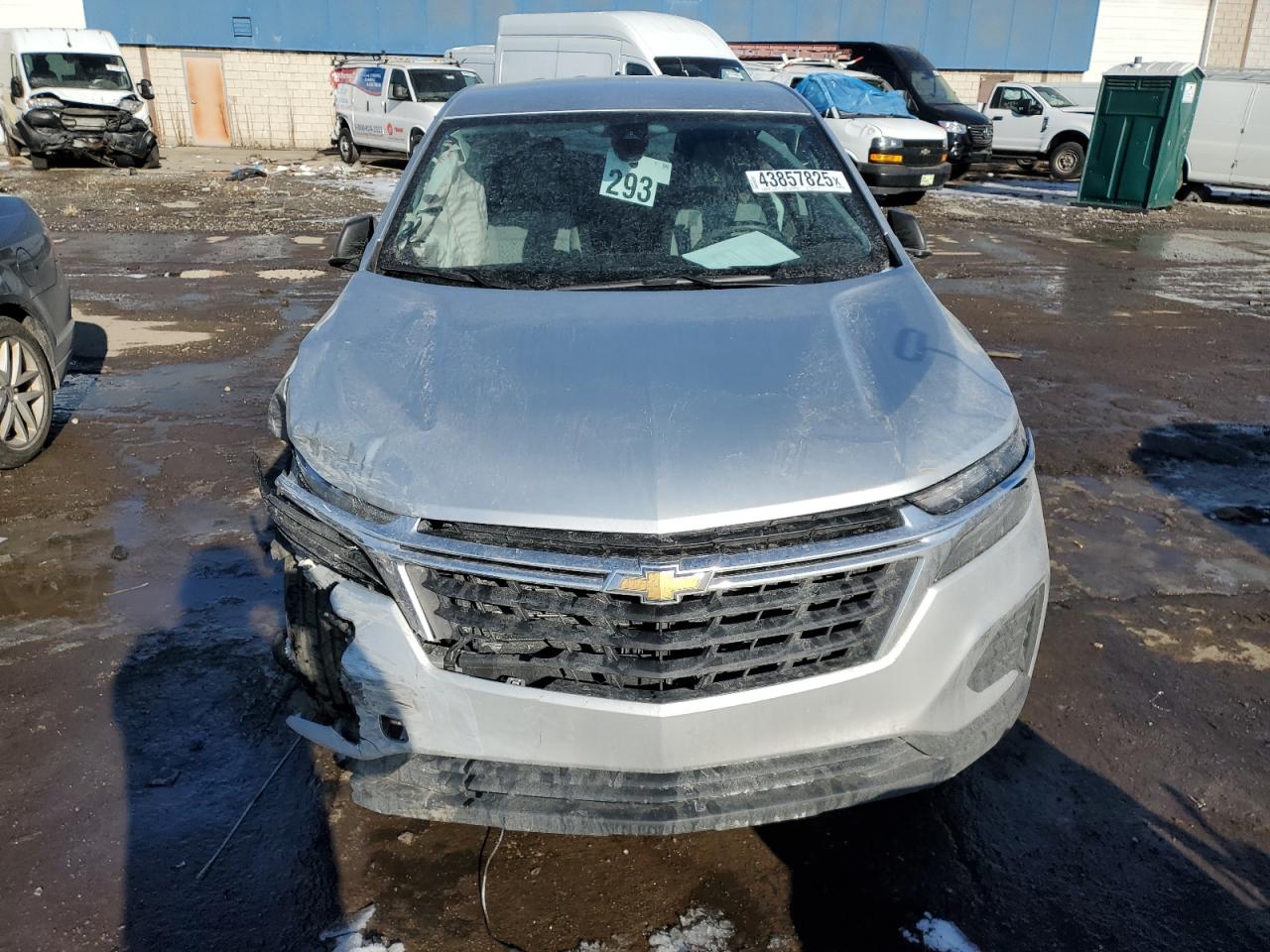 2022 Chevrolet Equinox VIN 3GNAXHEV2NS175909 Copart auction photo, front end damage thumbnail 5