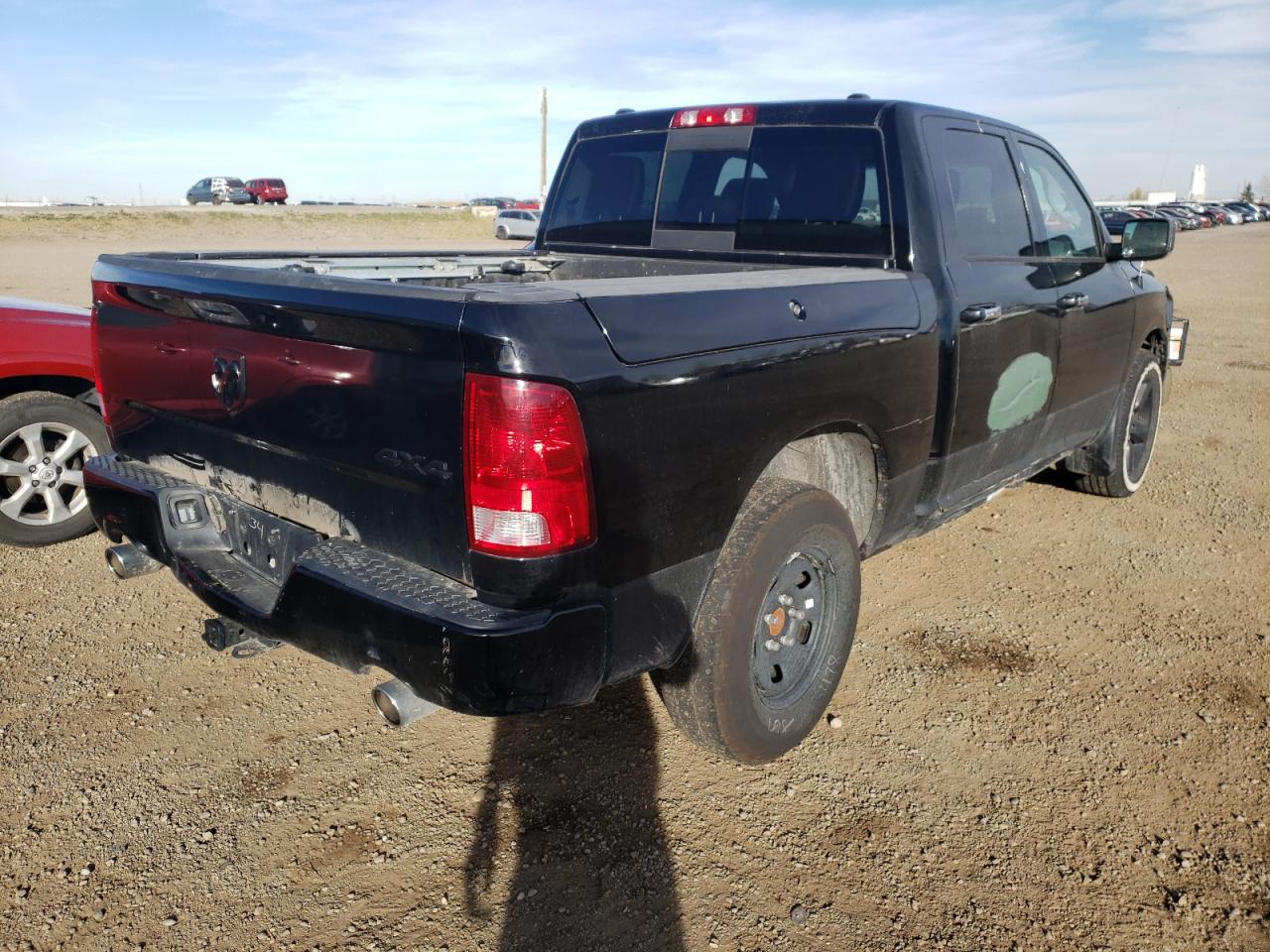 2019 RAM 1500 VIN 1C6RR7LT3KS744346 Copart auction photo, vandalism / front end damage thumbnail 4