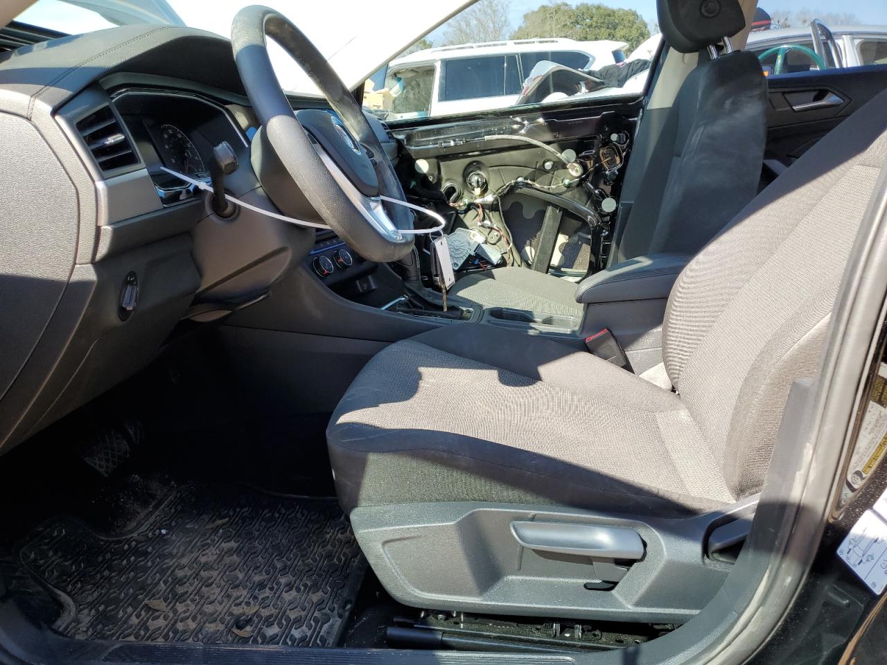2019 Volkswagen Jetta VIN 3VWC57BU4KM178983 Copart auction photo, all over damage thumbnail 7