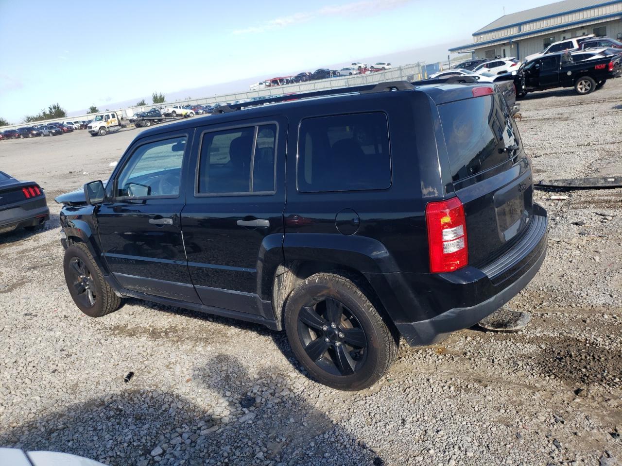 2014 Jeep Liberty (Patriot) VIN 1C4NJPBA9ED890404 Copart auction photo, front end damage thumbnail 2