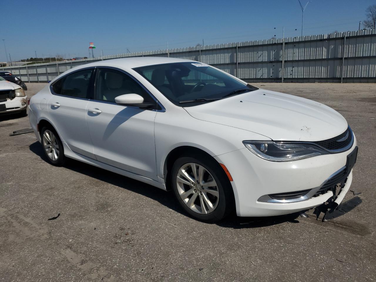 2015 Chrysler 200 VIN 1C3CCCAB8FN646151 Copart auction photo, front end / rear end damage thumbnail 4