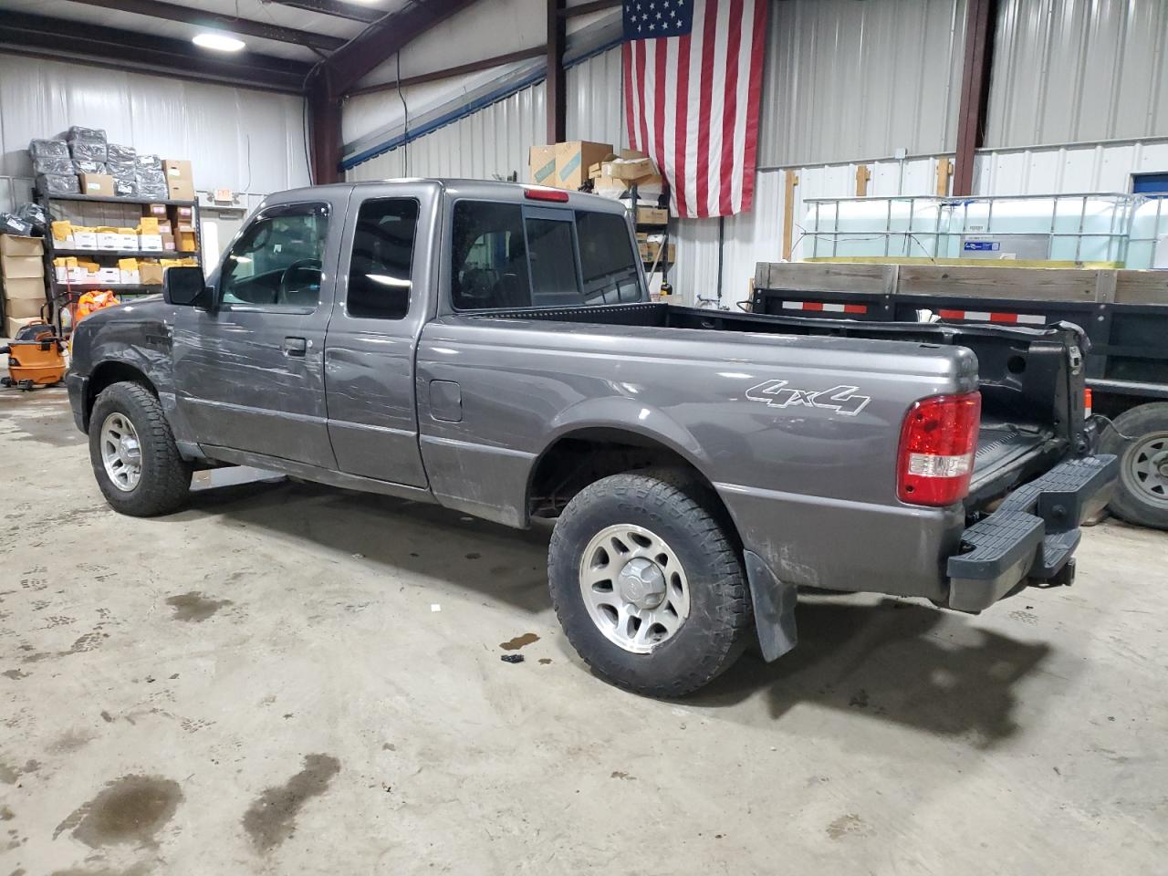 2011 Ford Ranger VIN 1FTLR4FEXBPA93052 Copart auction photo, side / rear end damage thumbnail 2