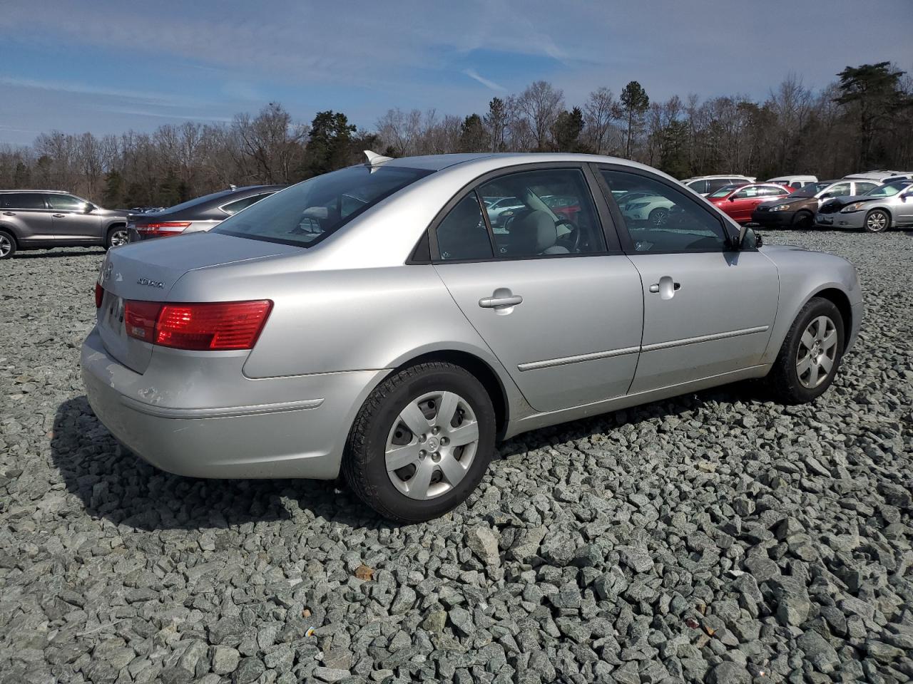 2009 Hyundai Sonata VIN 5NPET46C69H410520 Copart auction photo, front end / side damage thumbnail 3