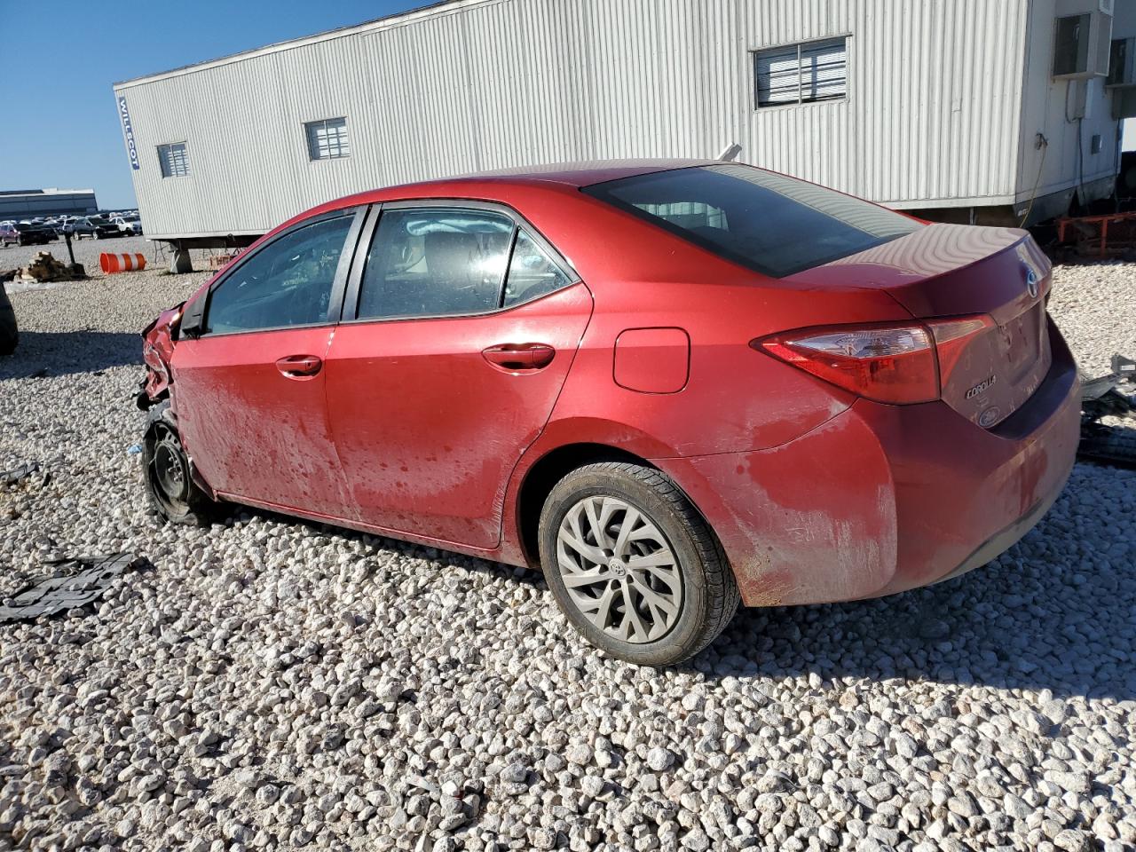 2018 Toyota Corolla VIN 5YFBURHE3JP806522 Copart auction photo, front end damage thumbnail 2
