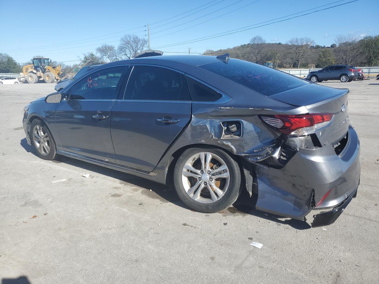 2018 Hyundai Sonata VIN 5NPE34AF3JH708805 Copart auction photo, rear end / side damage thumbnail 2