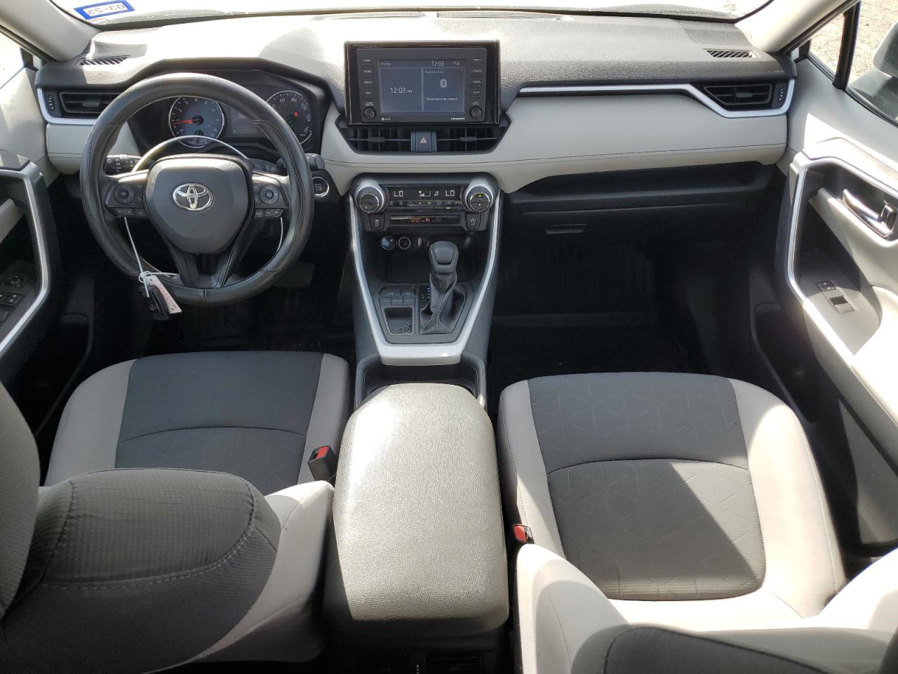 2020 Toyota RAV 4 VIN 2T3W1RFVXLC036343 Copart auction photo, water/flood / minor dent/scratches damage thumbnail 8