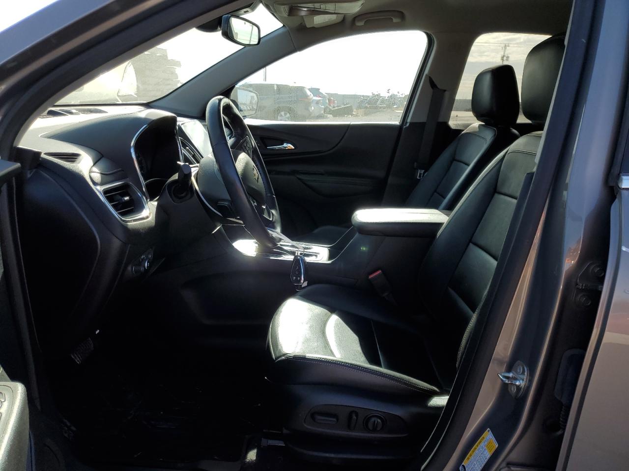 2019 Chevrolet Equinox VIN 3GNAXNEV7KS548940 Copart auction photo, hail / minor dent/scratches damage thumbnail 7