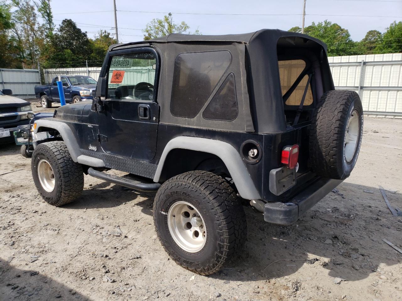 2000 Jeep Wrangler VIN 1J4FA49S9YP786493 Copart auction photo, rear end damage thumbnail 2