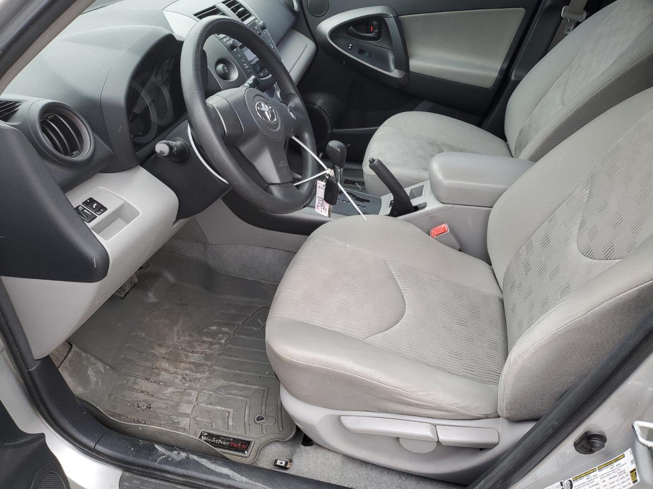 2010 Toyota RAV 4 VIN 2T3BF4DV4AW040518 Copart auction photo, front end damage thumbnail 7