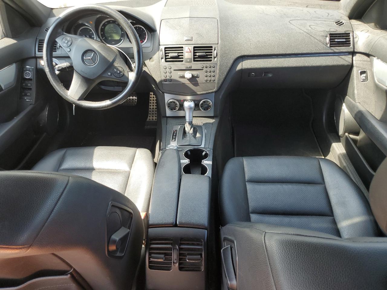 2010 Mercedes-Benz C-klasse VIN WDDGF5EB7AR109627 Copart auction photo, front end / undercarriage damage thumbnail 8