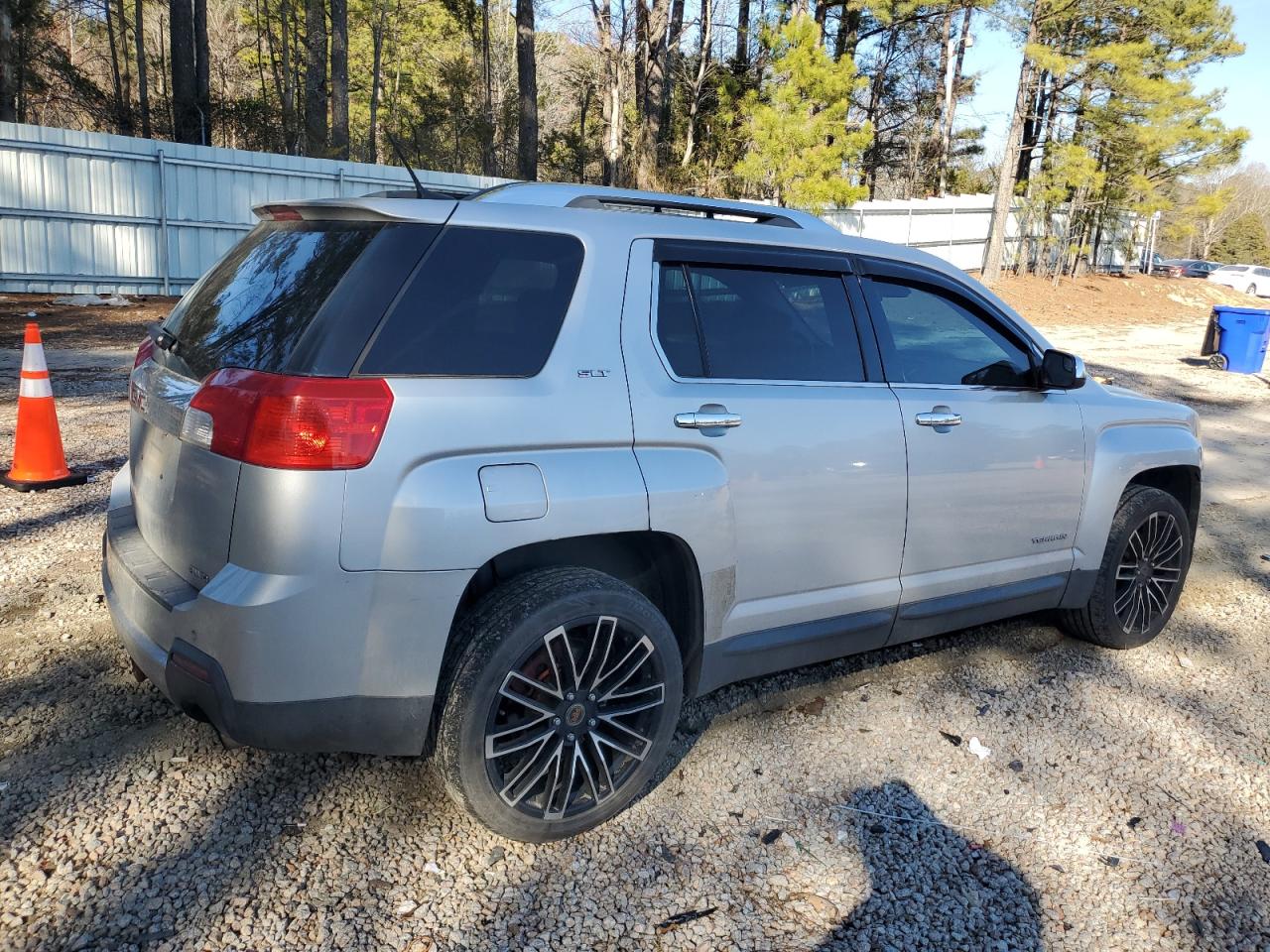 2013 GMC Terrain VIN 2GKFLXE37D6271037 Copart auction photo, minor dent/scratches damage thumbnail 3