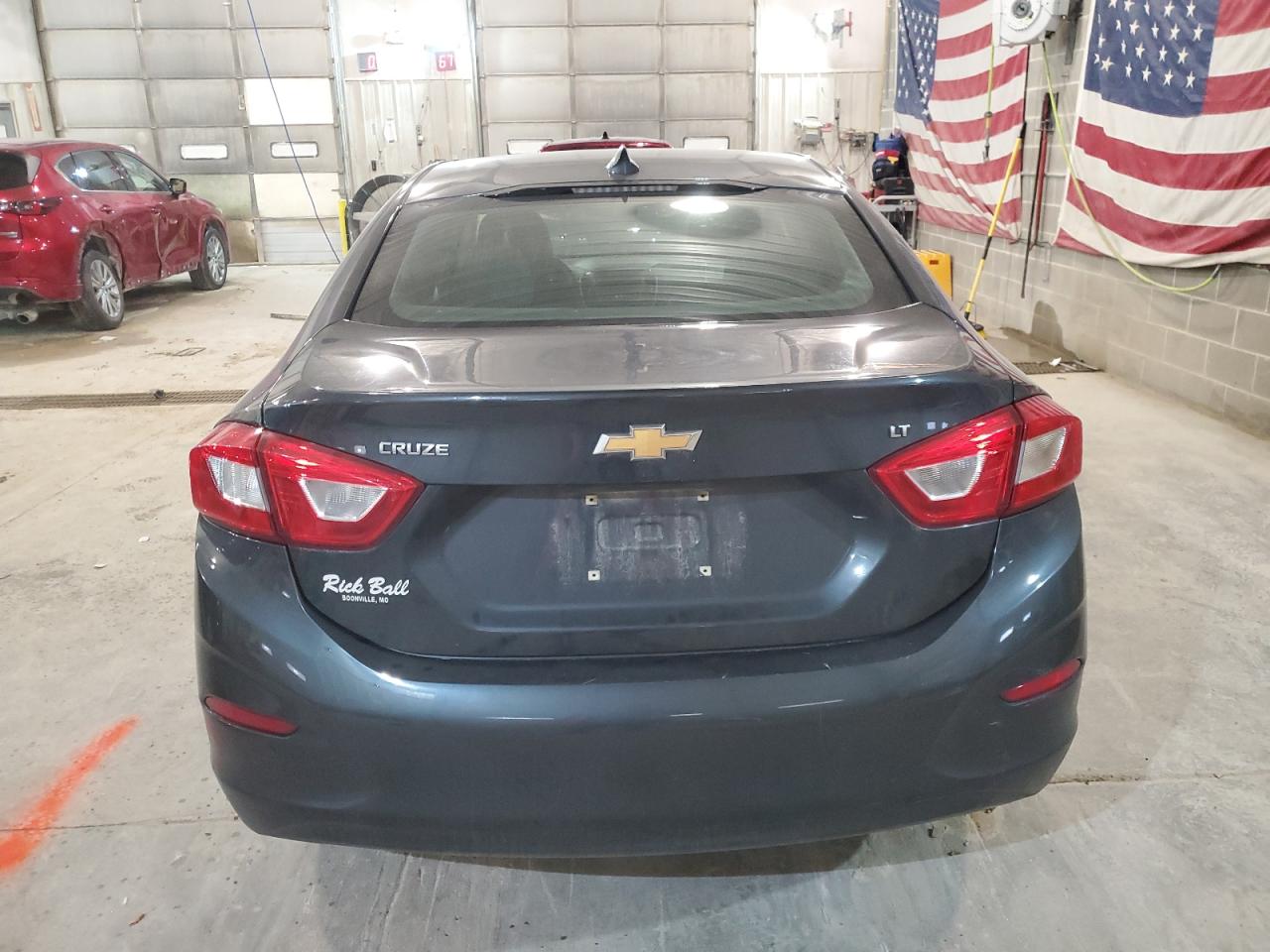 2018 Chevrolet Cruze VIN 1G1BE5SM4J7114642 Copart auction photo, all over / front end damage thumbnail 6