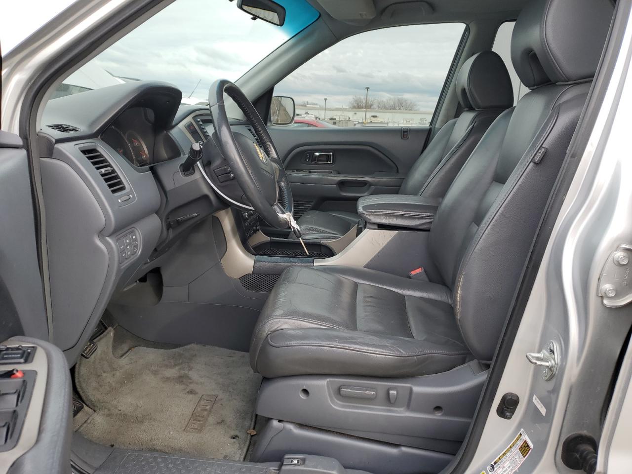 2006 Honda Pilot VIN 5FNYF28796B007585 Copart auction photo, front end / side damage thumbnail 7