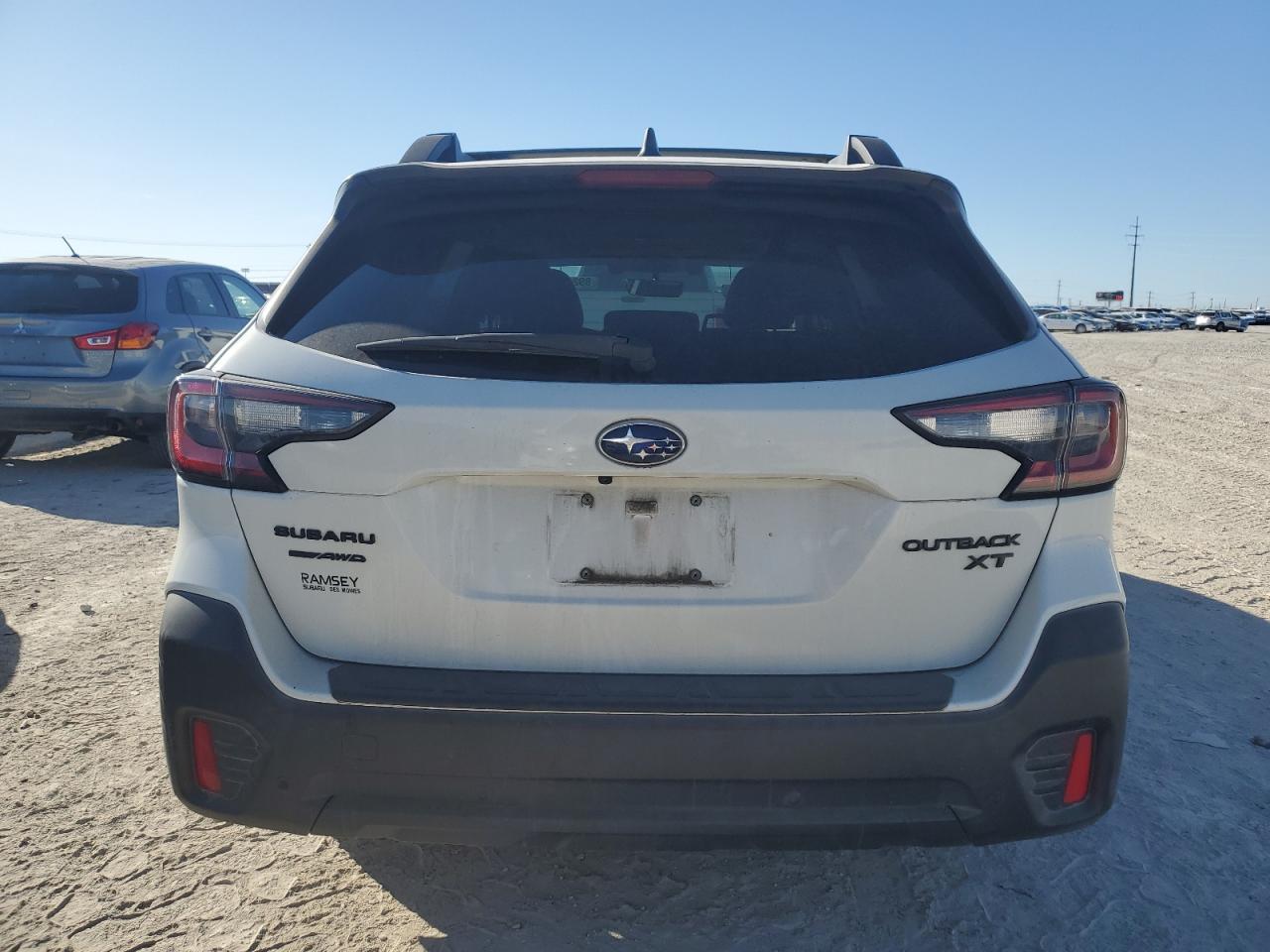 2020 Subaru Outback VIN 4S4BTGKD8L3123438 Copart auction photo, front end damage thumbnail 6