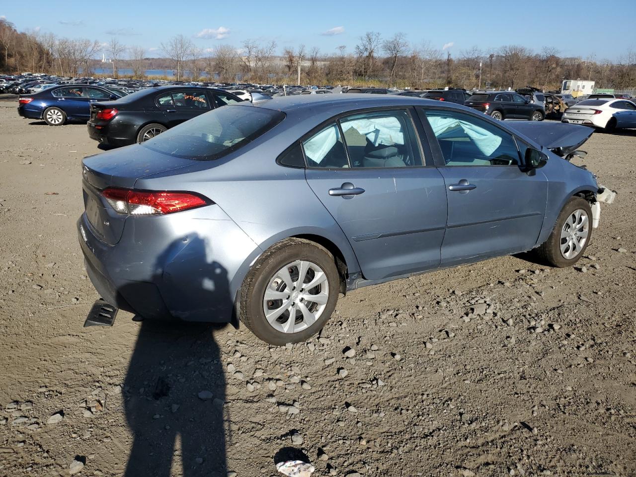 2020 Toyota Corolla VIN 5YFEPRAE7LP081413 Copart auction photo, all over / front end damage thumbnail 3