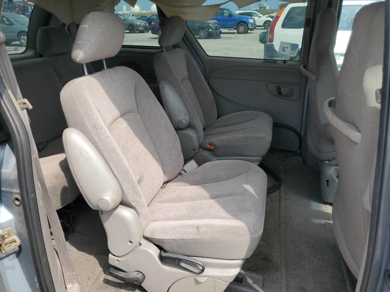 2003 Dodge Caravan VIN 1D4GP25R23B245052 Copart auction photo, front end damage thumbnail 11