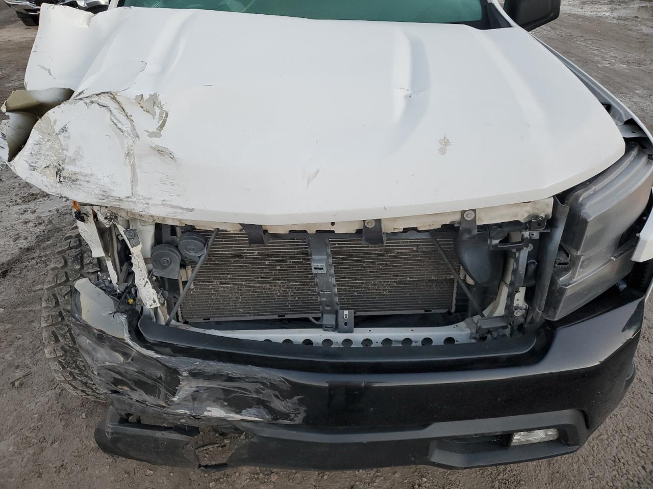 2020 Chevrolet Silverado VIN 3GCNWAEF2LG270855 Copart auction photo, front end / side damage thumbnail 12