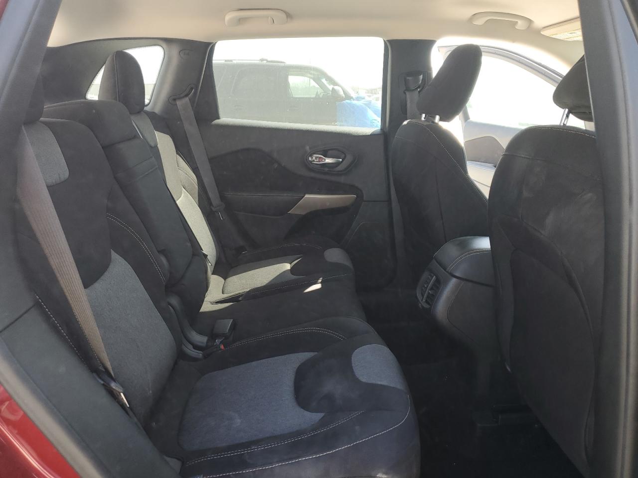 2017 Jeep Grand Cherokee VIN 1C4PJLAB6HW669413 Copart auction photo, front end damage thumbnail 11