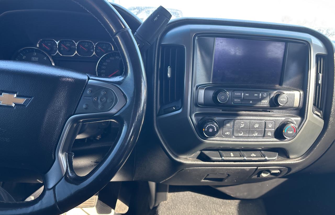 2019 Chevrolet Silverado VIN 2GCVKPEC0K1127642 Copart auction photo, minor dent/scratches / normal wear damage thumbnail 9