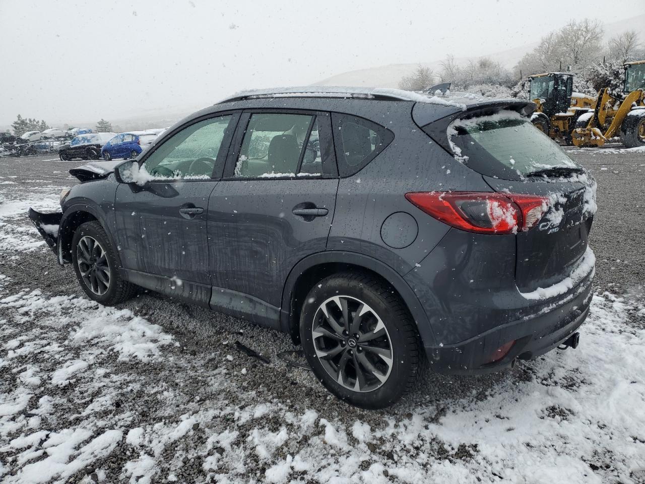 2016 Mazda CX-5 VIN JM3KE4BY6G0736849 Copart auction photo, front end / rear end damage thumbnail 2