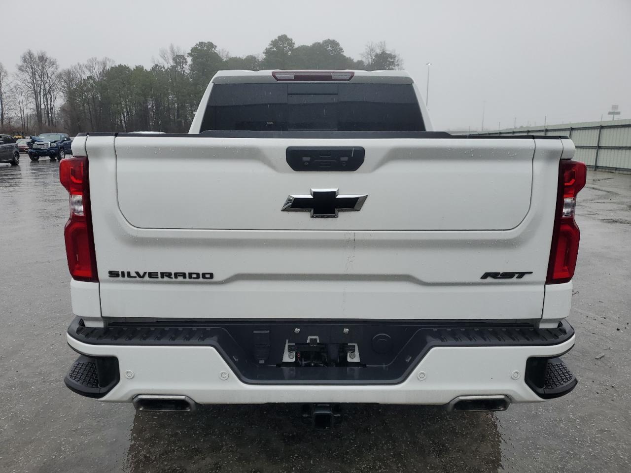 2022 Chevrolet Silverado VIN 2GCUDEED3N1513513 Copart auction photo, front end / frame damage damage thumbnail 6