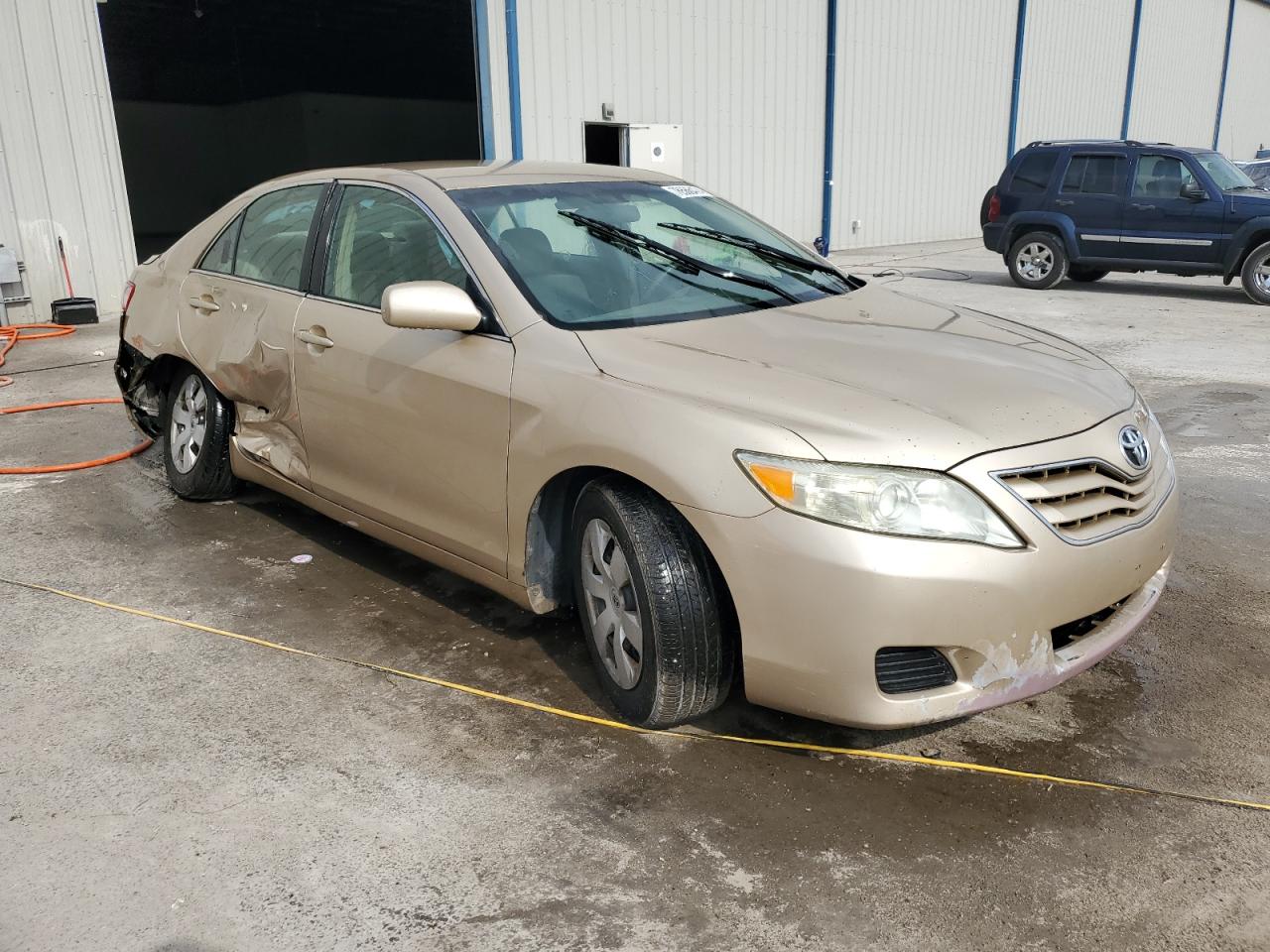 2010 Toyota Camry VIN 4T1BF3EK6AU008628 Copart auction photo, side / rear end damage thumbnail 4