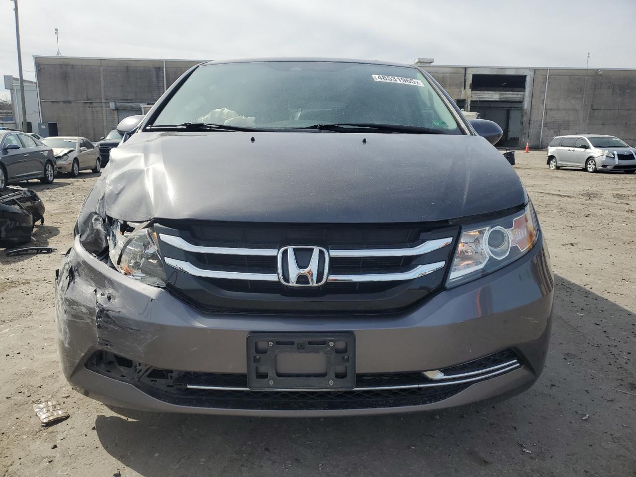 2015 Honda Odyssey VIN 5FNRL5H65FB014118 Copart auction photo, front end / minor dent/scratches damage thumbnail 5