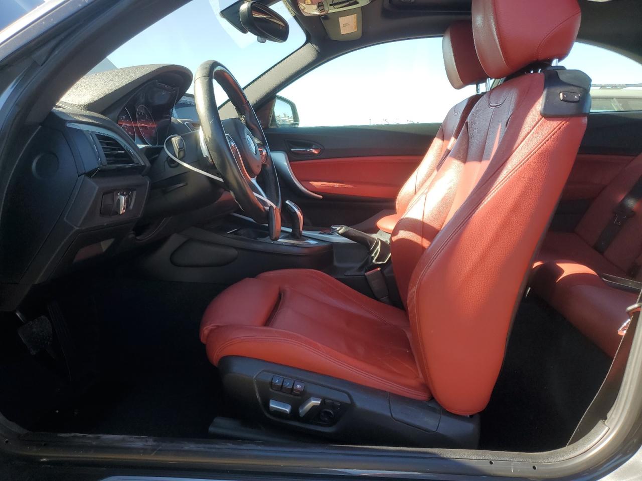 2016 BMW 2er VIN WBA1F9C51GV742156 Copart auction photo, side / rear end damage thumbnail 7