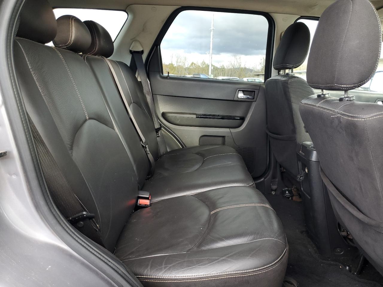 2008 Mazda Tribute VIN 4F2CZ92Z78KM21054 Copart auction photo, rear end / minor dent/scratches damage thumbnail 11