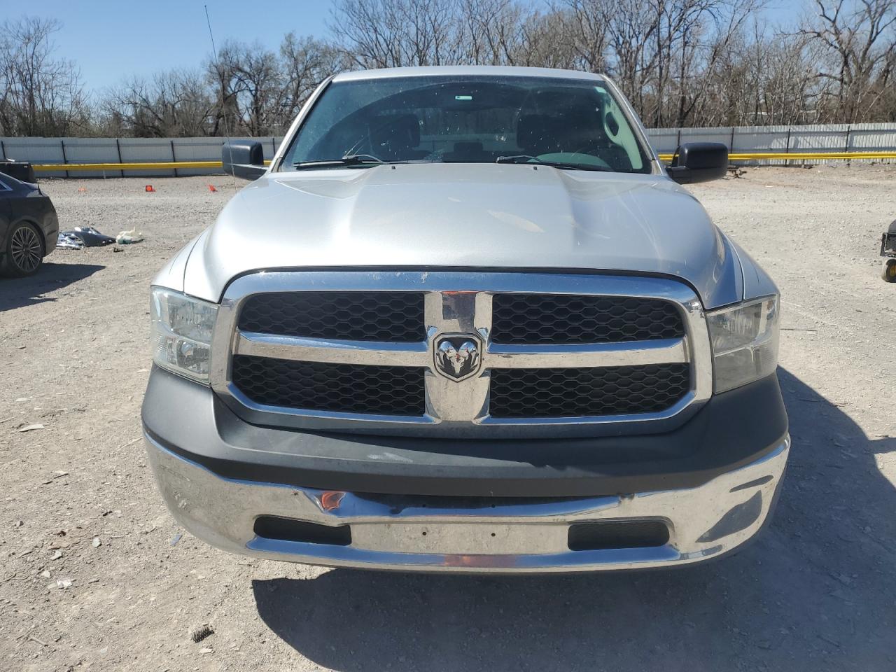 2016 RAM 1500 VIN 1C6RR6KG6GS136455 Copart auction photo, rear end / minor dent/scratches damage thumbnail 5
